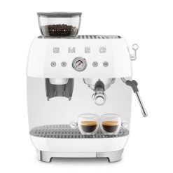 Smeg 50's Style Handmatige Espressomachine 2,4 Liter Wit -Keuken Koopjes egf03wheu 7