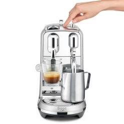 Sage Creatista Plus Nespressomachine Black Trufle -Keuken Koopjes sage creatista rvs voorzijde 1 1