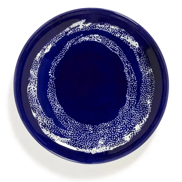 Serax Feast By Ottolenghi Bord S ø 19 Cm H 2 Cm Aardewerk Lapis Lazuli + Swirl-Dots White 1 Serax Feast By Ottolenghi Bord S ø 19 Cm H 2 Cm Aardewerk Lapis Lazuli + Swirl-Dots White